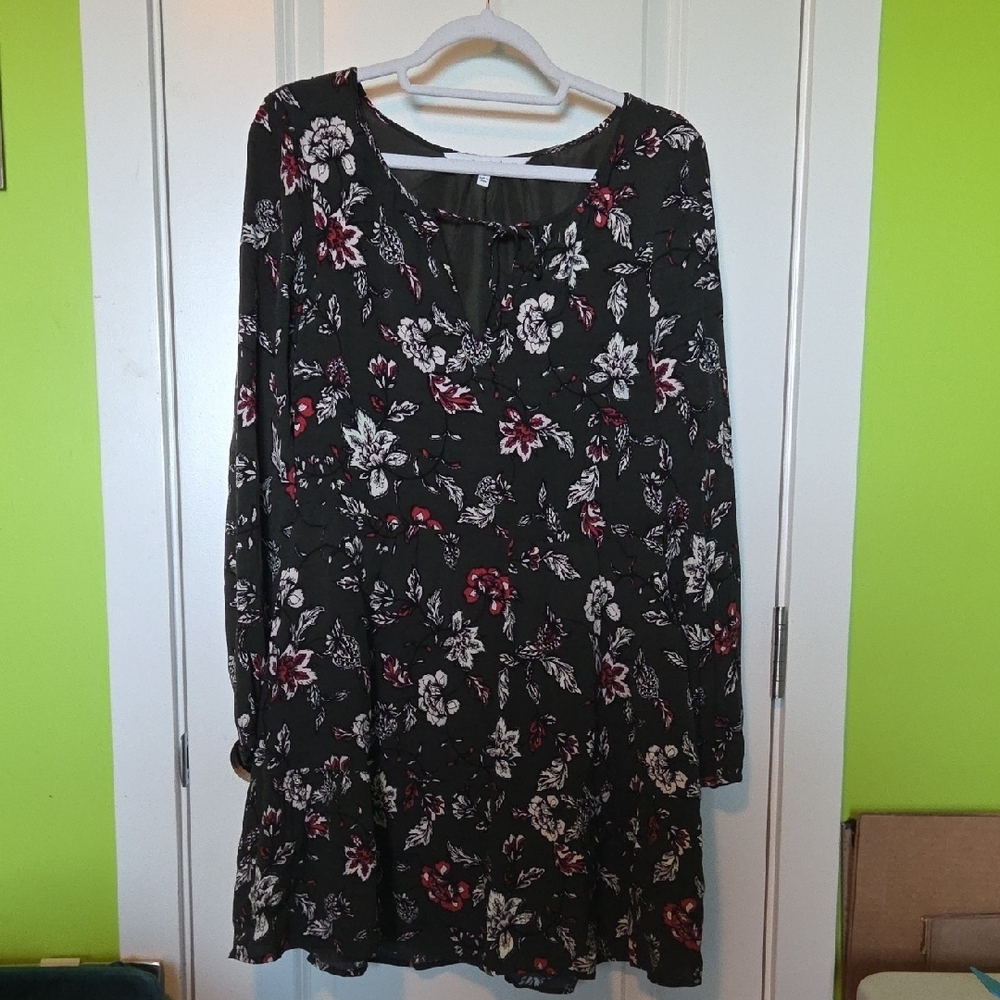 Cupcakes & Cashmere Pink Red Bishop Sleeve Sundress